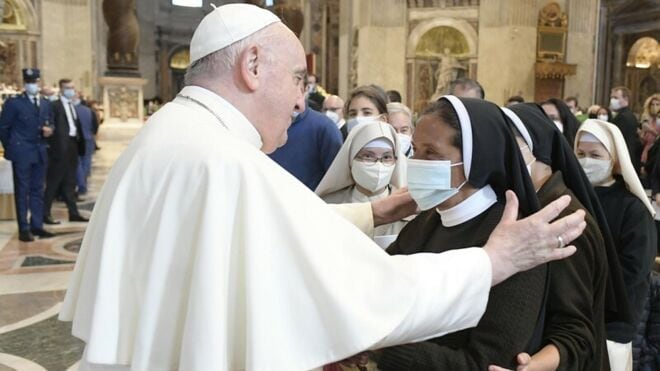 Papa Francisco con Gloria Cecilia Narváez