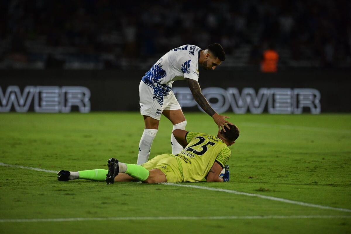 Talleres sigue sin ganar en el Kempes; no pudo con Atlético Tucumán y no convence
