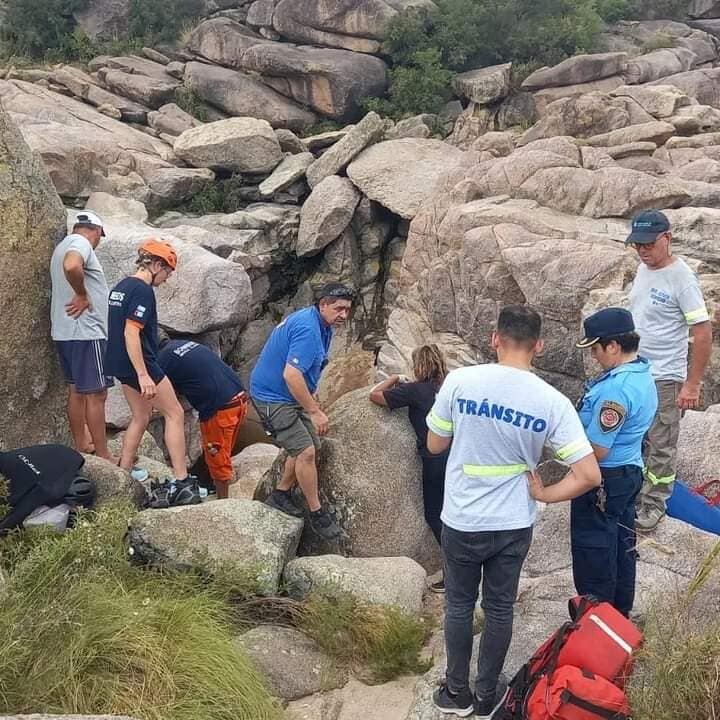 El hombre de 69 años se había tirado al agua y nunca más salió.