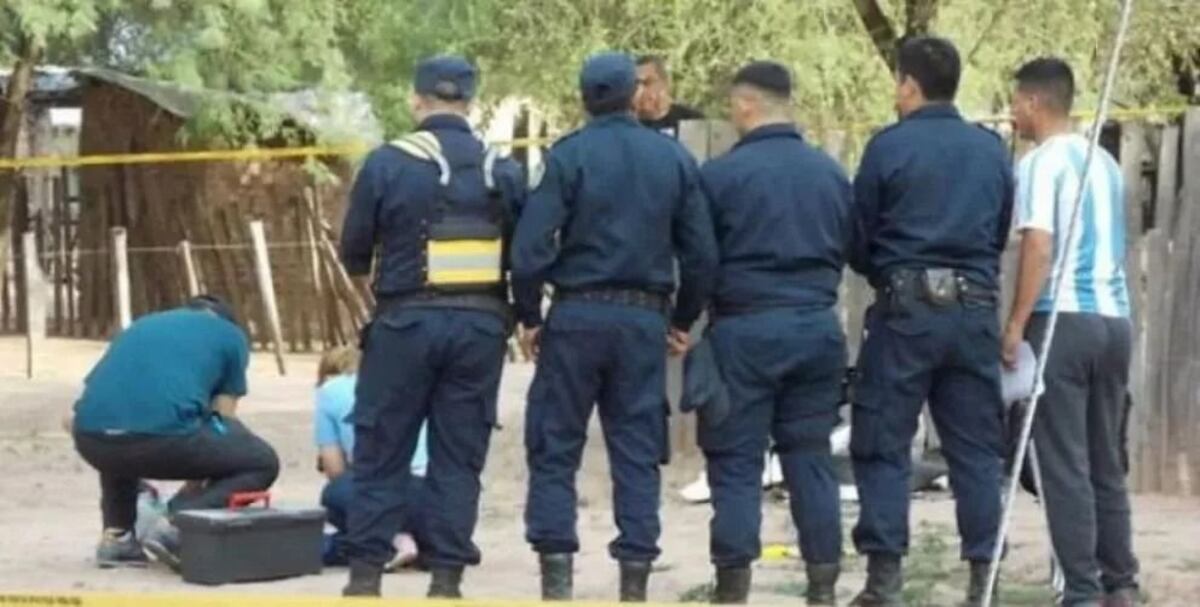 Horror en Santiago del Estero: un nene encontró el cadáver de una bebé y sospechan que su madre la enterró viva