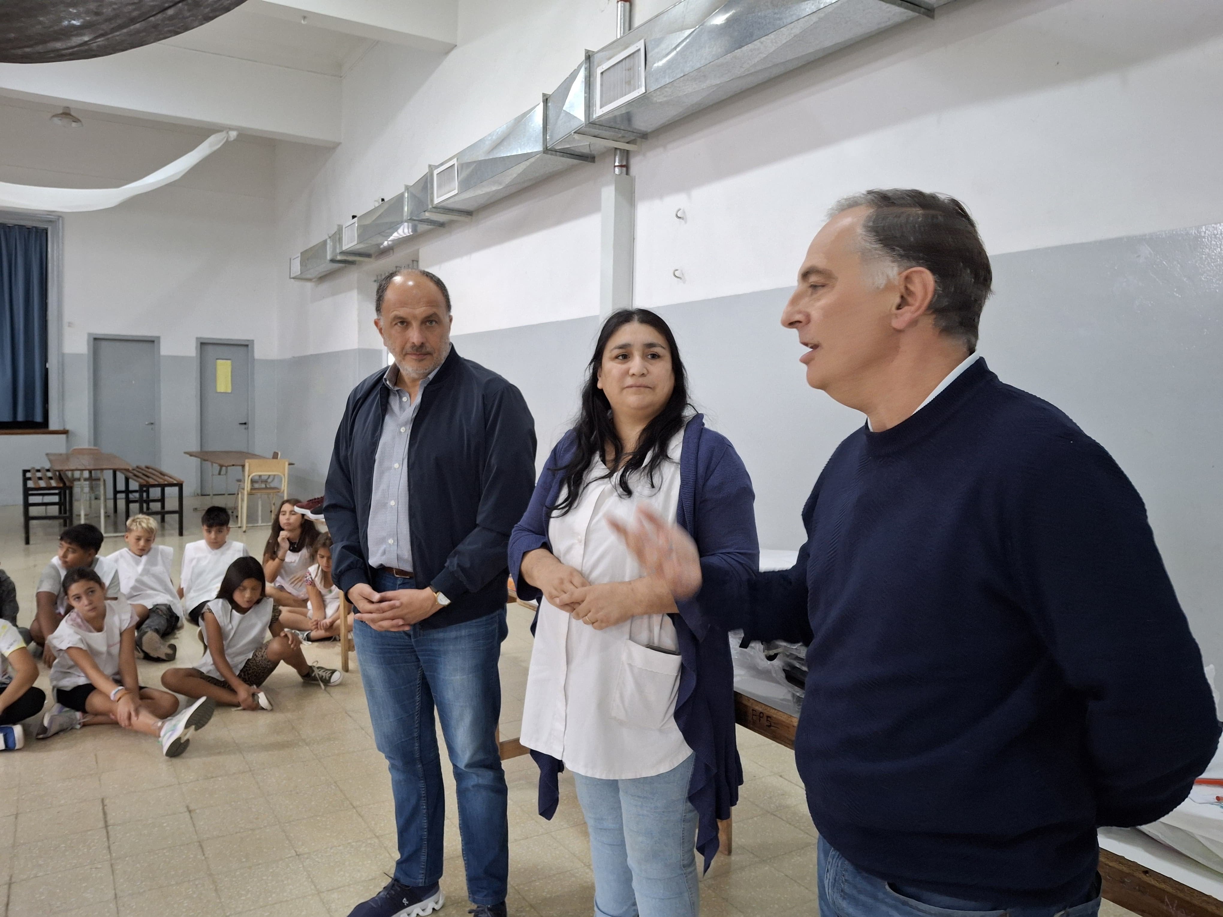 Tres Arroyos: Modo Clases llegó a la Escuela Primaria Nº 5