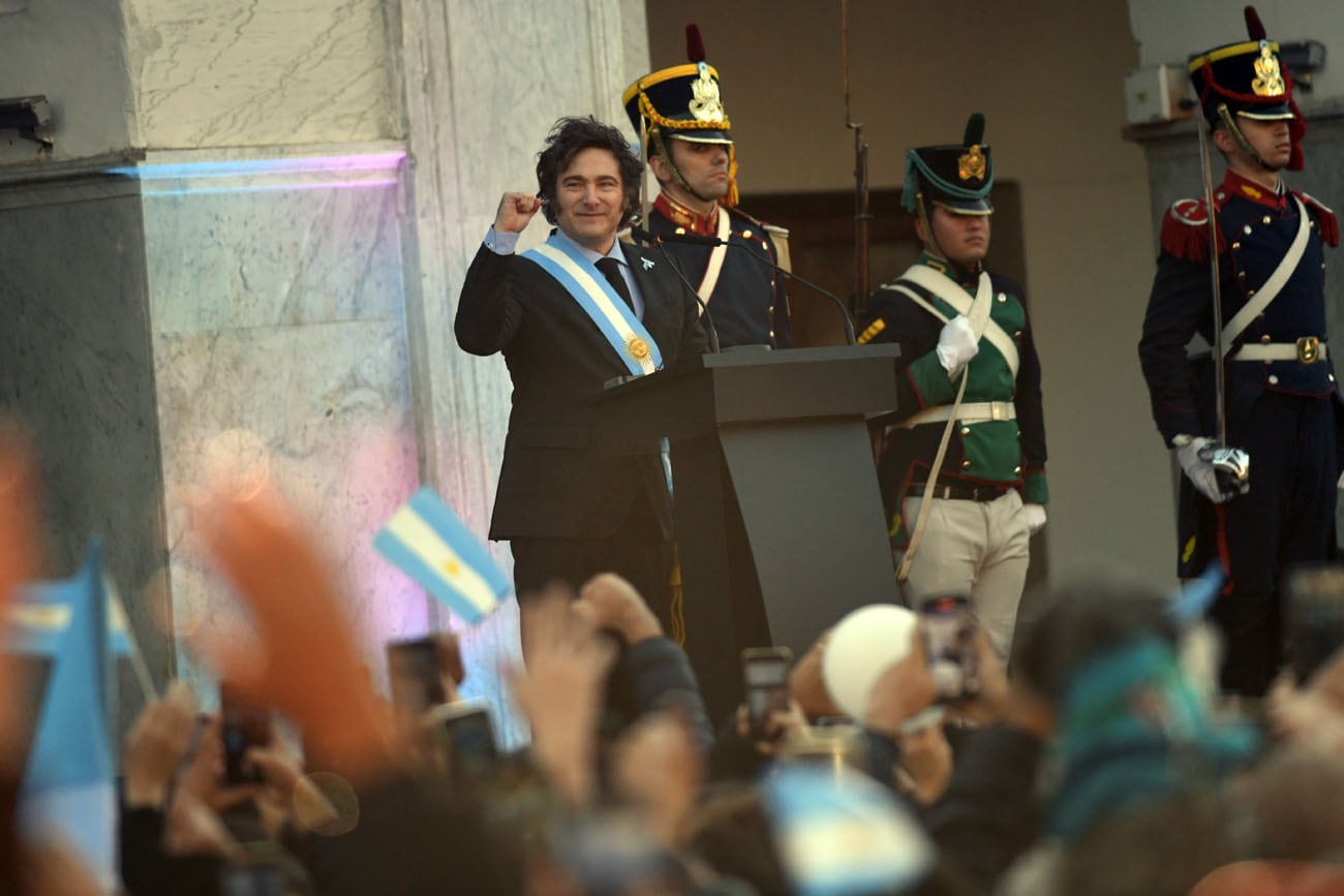 El presidente Javier Milei en el acto por el acto 25 de mayo en el Cabildo de Córdoba.