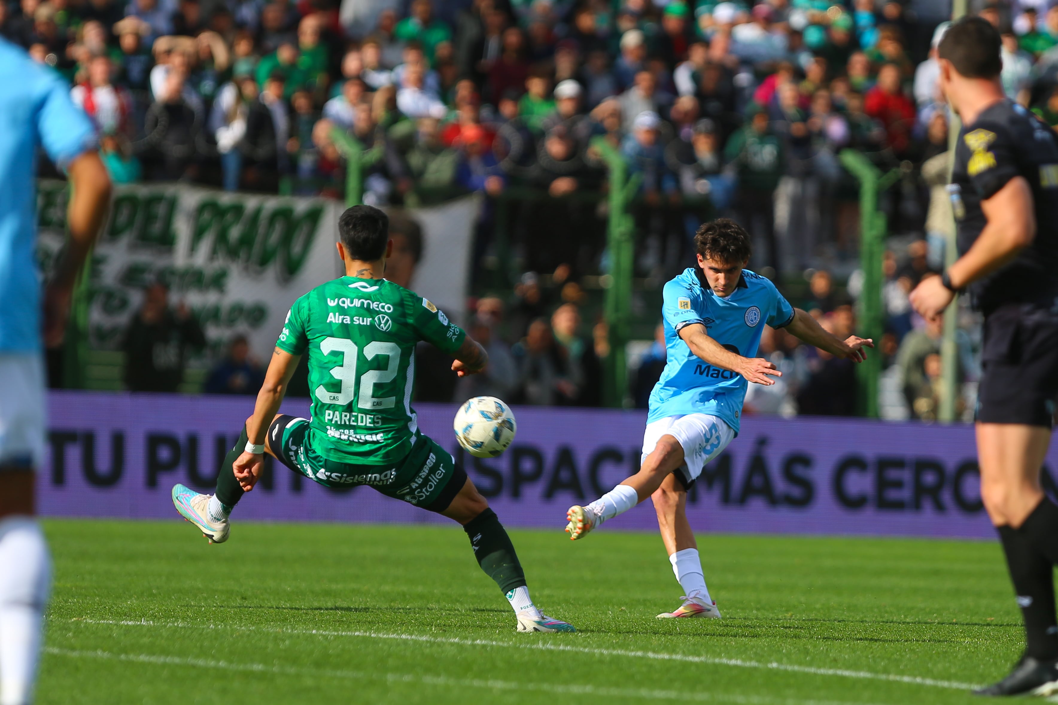 Belgrano visitó a Sarmiento, en Junín, por la novena fecha de la Liga Profesional. (Prensa Belgrano)