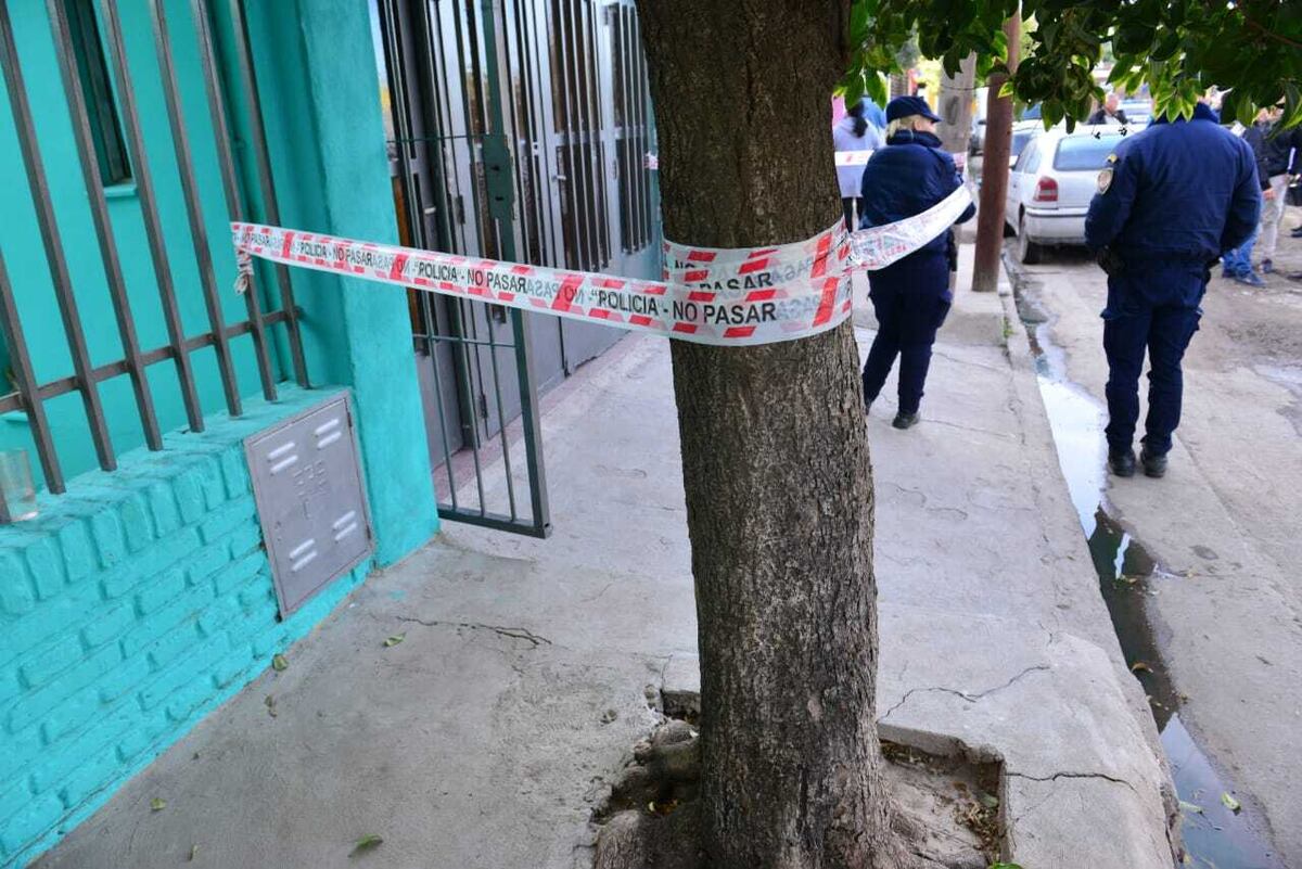 Conmoción en la zona sur de Córdoba: mataron a golpes a una mujer de 72 años