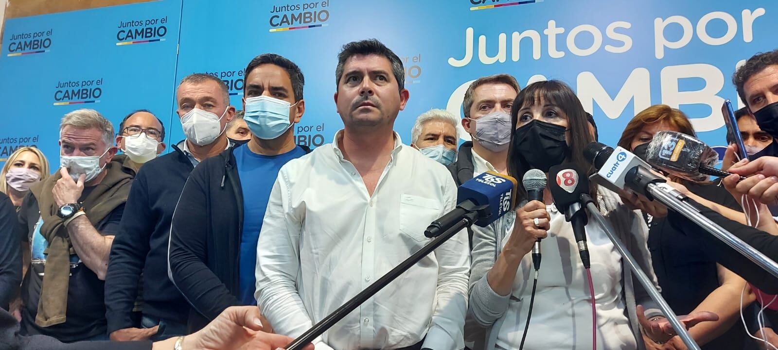 Marcelo Orrego encabezó la conferencia del Frente con Vos.