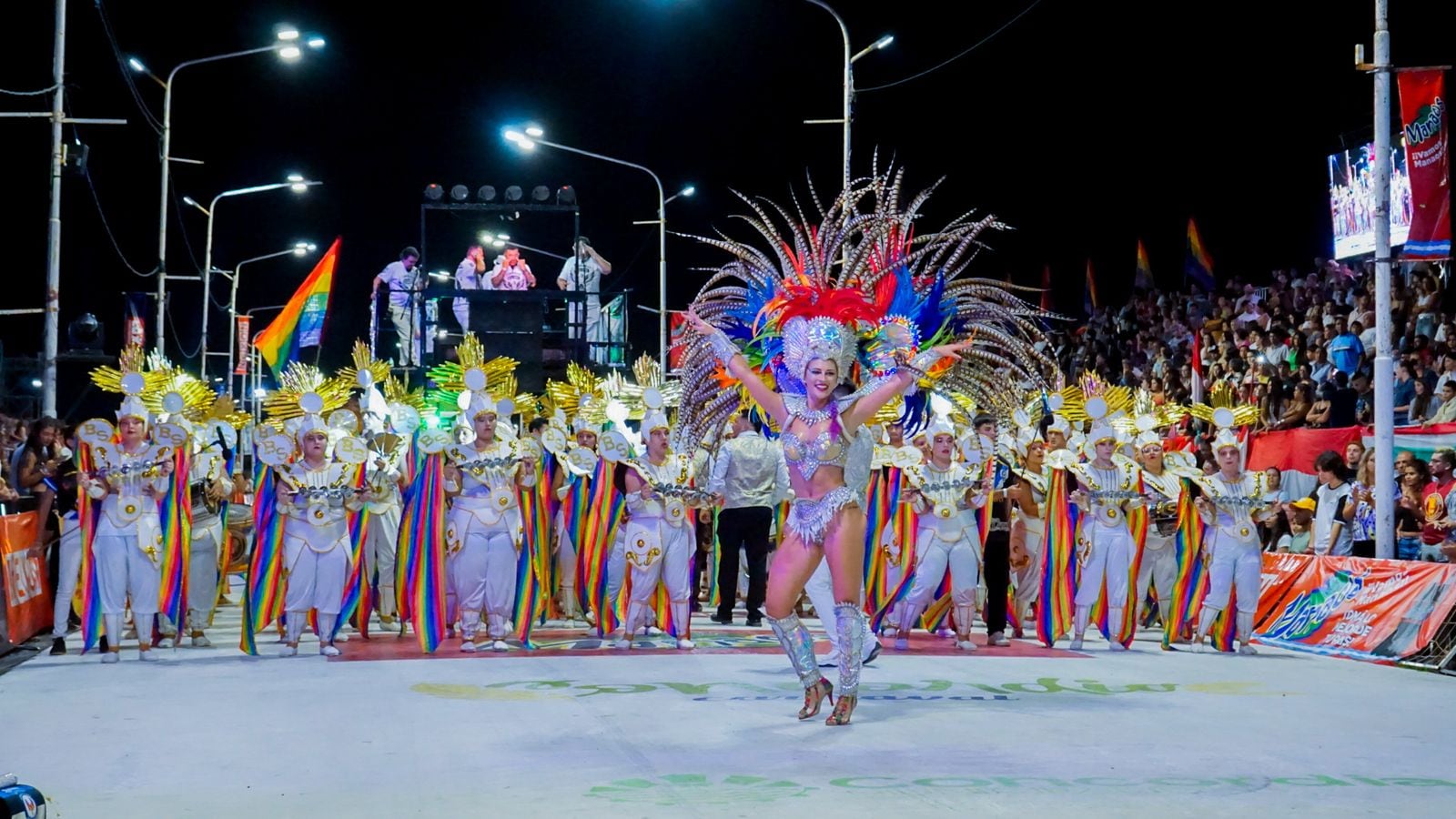 Magia, ritmo y emoción en la quinta noche del carnaval de Concordia.