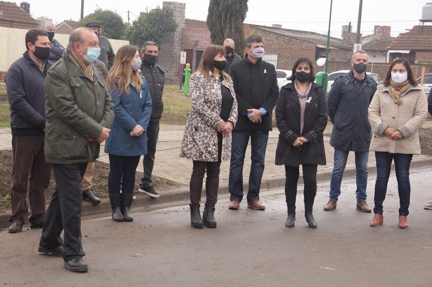 Quedó inaugurada la nueva plazoleta en el barrio “Los Aromos”