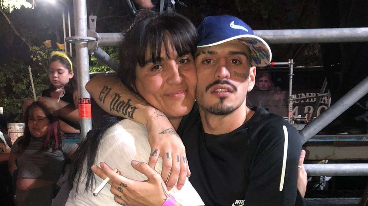 El Noba junto a su mamá, Vanesa Aranda