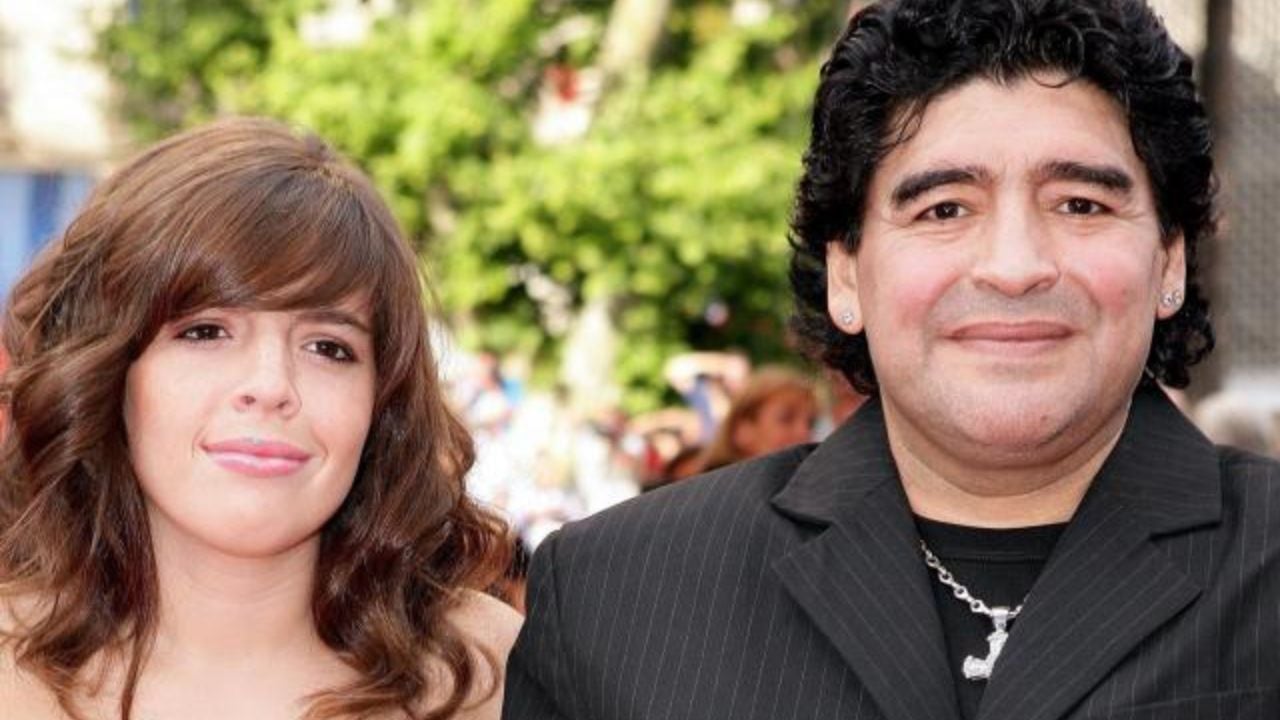 Dalma contó su experiencia al contactarse con su papá, Diego Maradona, a través de una médium