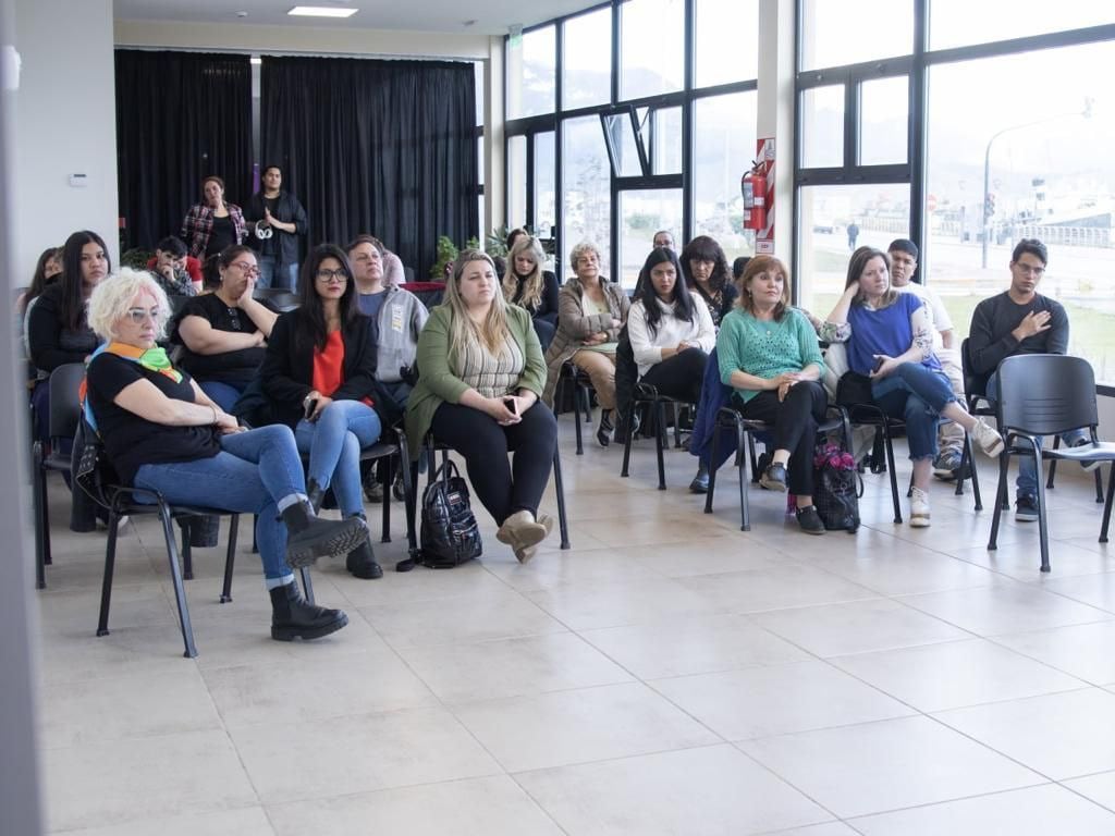 Victoria Vuoto sostuvo: "nuestra provincia tiene la posibilidad de proponer una ley de avanzada donde podamos cerrar las brechas de desigualdad".