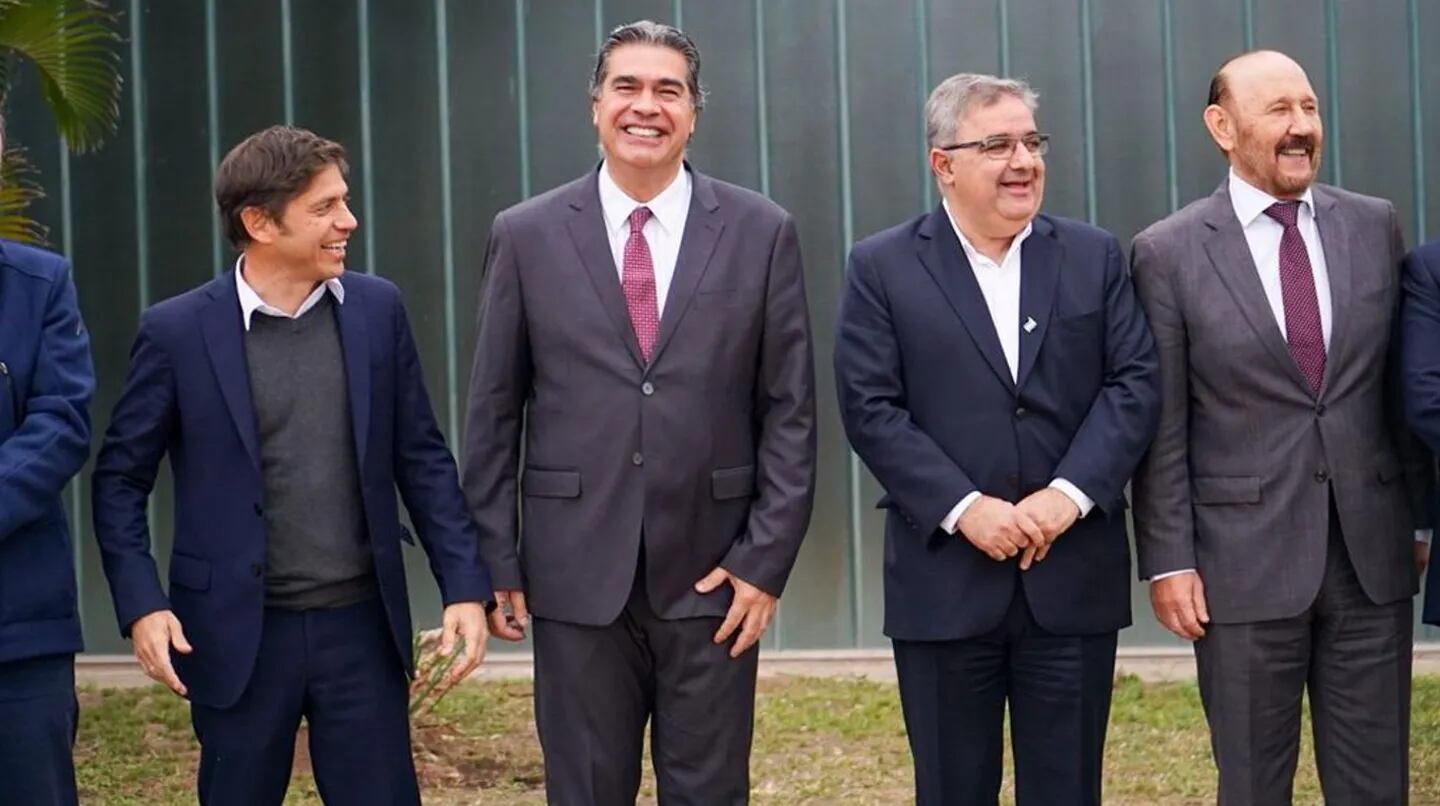 Axel Kicillof, junto a Jorge Capitanich, Raúl Jalil y Gildo Insfrán.