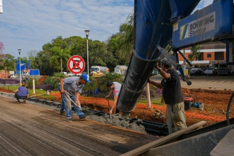 Avanzan en la ejecución de obras viales en Puerto Rico.