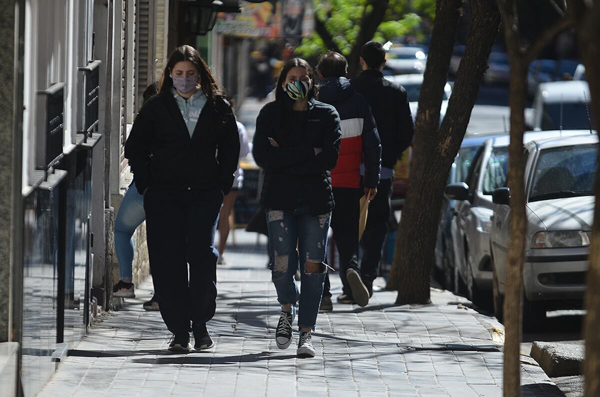 Coronavirus en Santa Fe: se registró el número de contagios más bajo desde el inicio de la pandemia