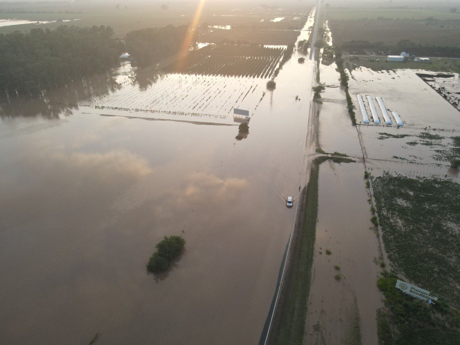 La Carlota. Así quedó tras la crecida del río y posterior inundación (Foto de Twitter @agrovetpra).