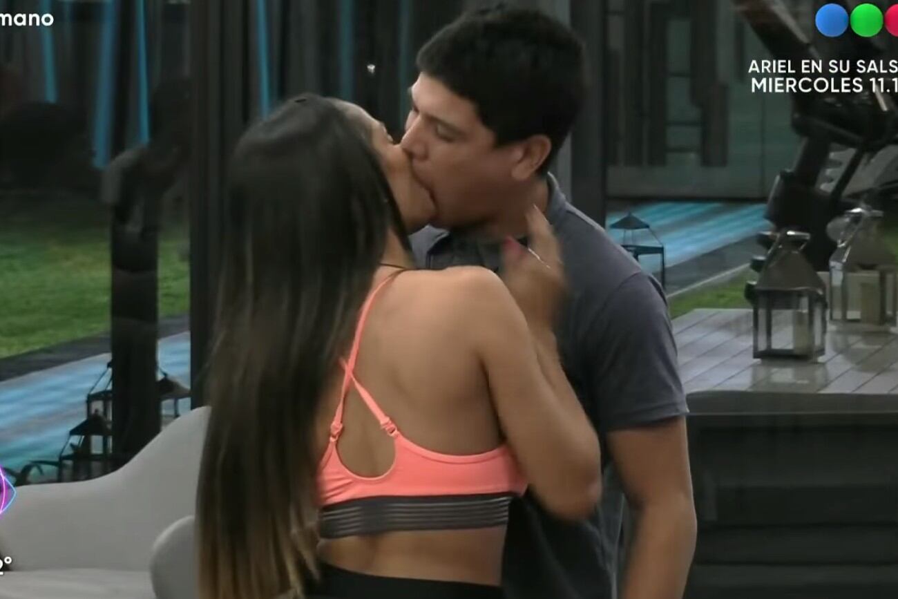 Gran Hermano: Thiago se chapó a Daniela cuando fue líder semanal.