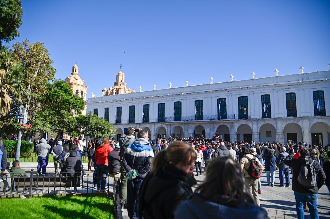 Así fue el festejo cuartetero en la explanada del Cabildo.