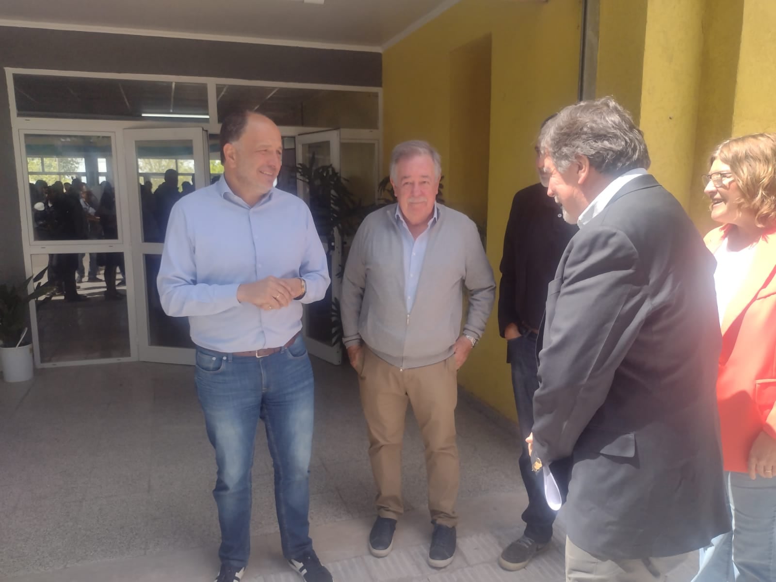 con la presencia de Alberto Sileoni, quedó inaugurado el edificio de la Escuela Secundaria Nº 9