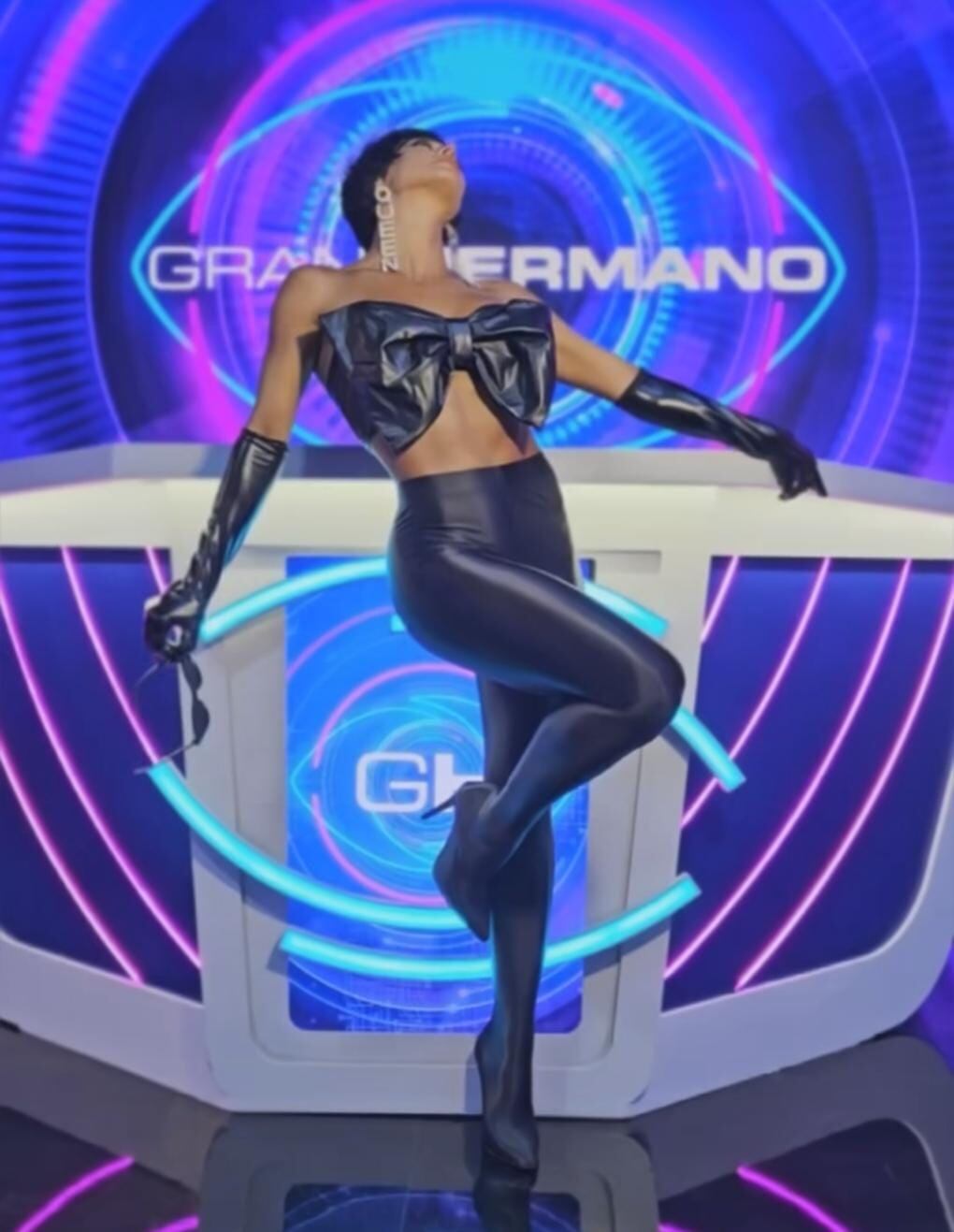 Morocha y total cuero: Sol Pérez brilló con su look en Gran Hermano 2024