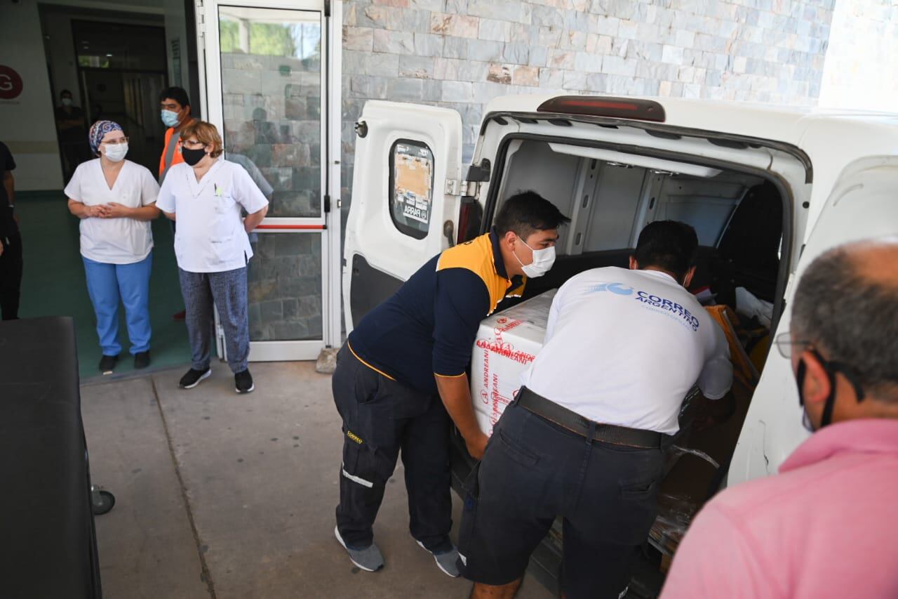 Las vacunas fueron enviadas por Correo Argentino, tan solo dos días después del arribo al país.