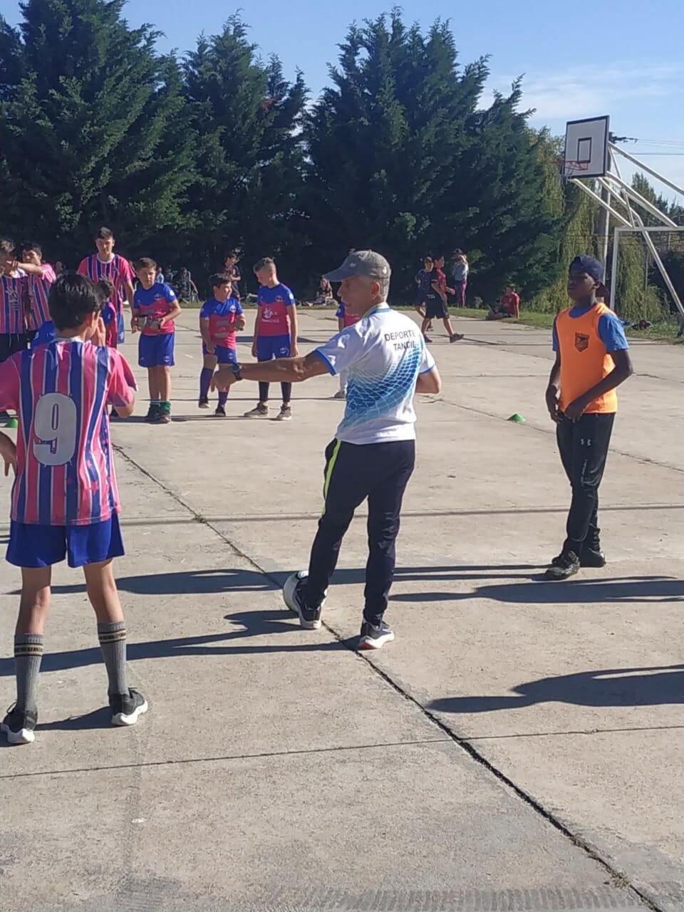 Así fue la iniciativa que acerca el deporte a los barrios de Tandil