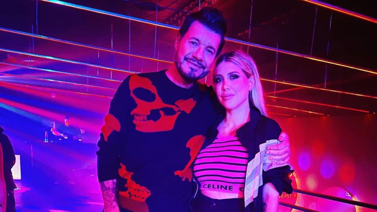 Tinelli junto a Wanda Nara.