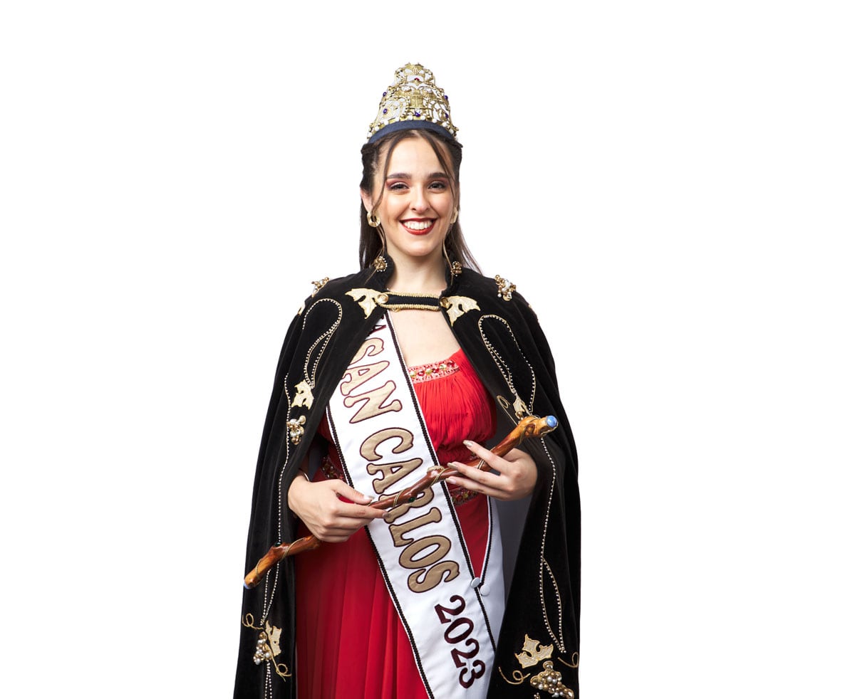 Vendimia 2023 Agustina Martínez Reina de San Carlos 2023. Lámina.