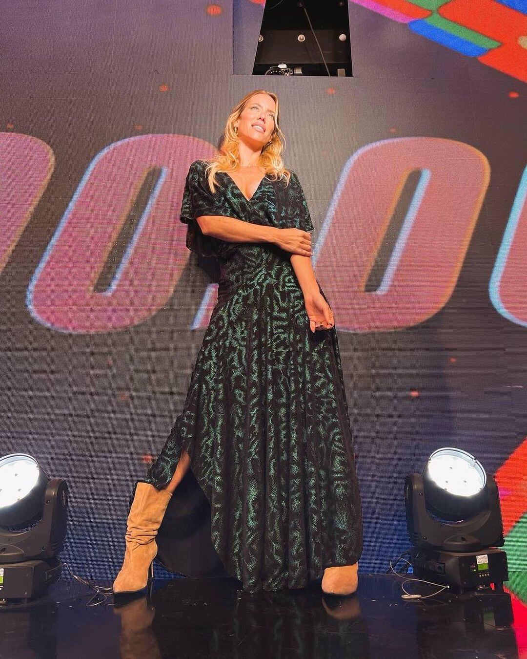 Nicole Neumann mostró su outfit para "Los 8 escalones".