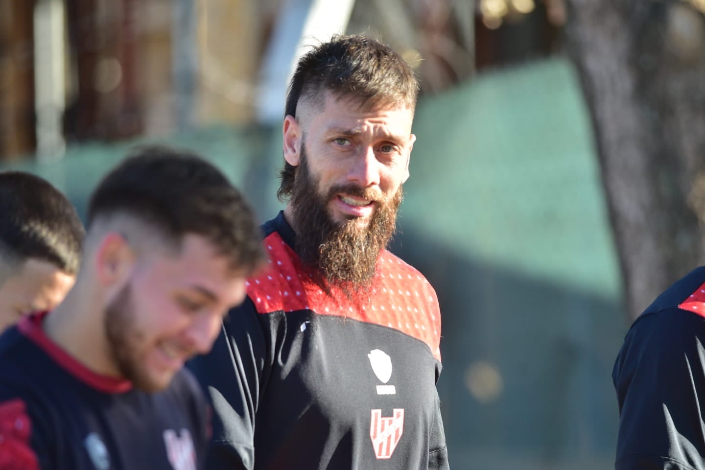 Entrenamiento de Instituto en la Agustina pensando en el cotejo ante Rosario Central. (Ramiro Pereyra / La Voz).