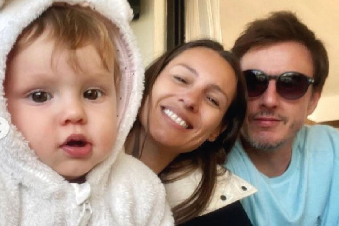 Ana, Pampita y Roberto García Moritán.