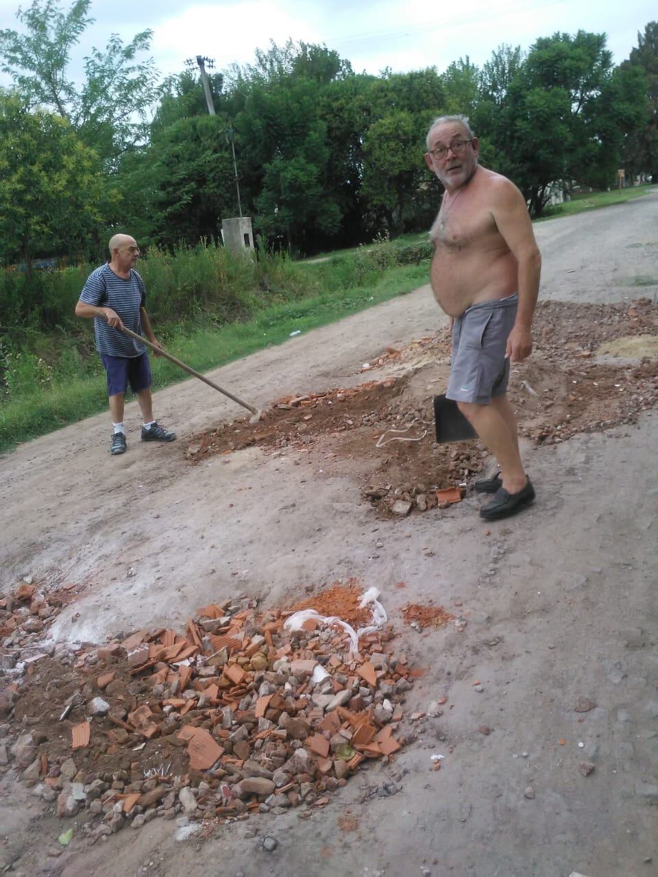 Los vecinos se quejan por el mal estado de las calles de Pérez