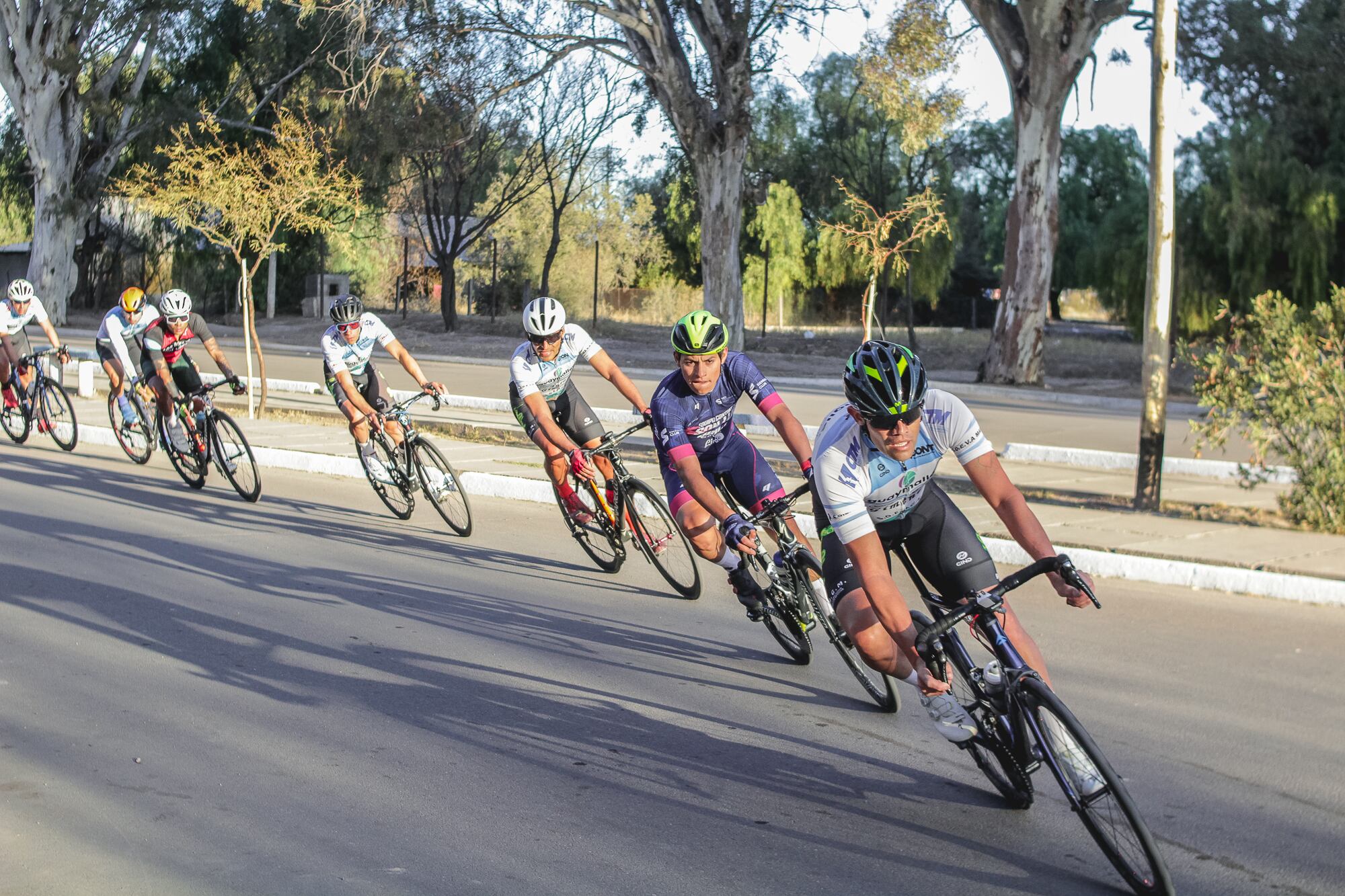 Matías Contreras, el joven de 19 años que se adueñó del Criterium en La Paz.