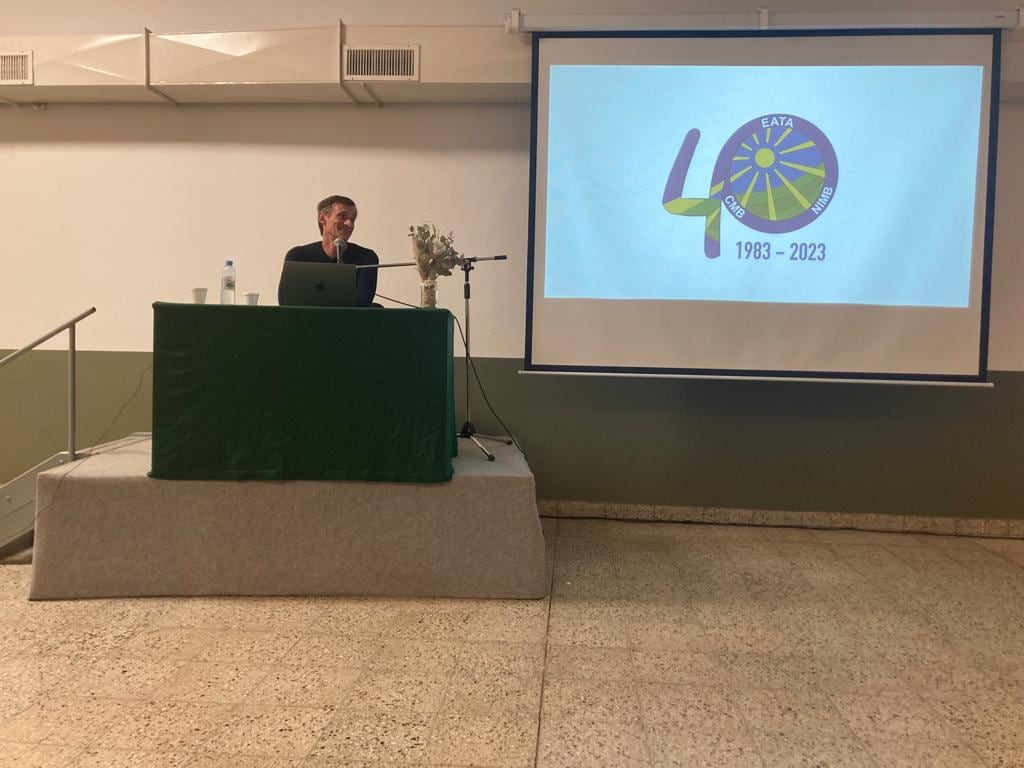 Se llevó a cabo en la Escuela Agropecuaria de Tres Arroyos una charla sobre Inteligencia Artificial