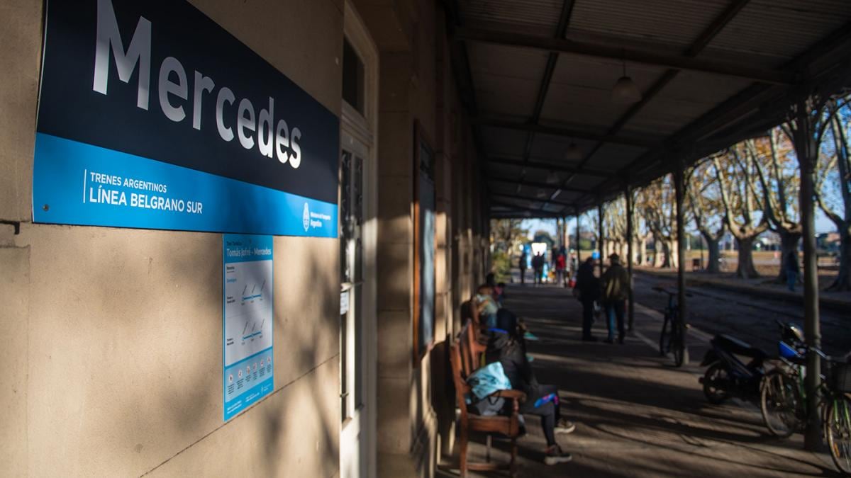 El punto de salida del tren es la estación Mercedes.