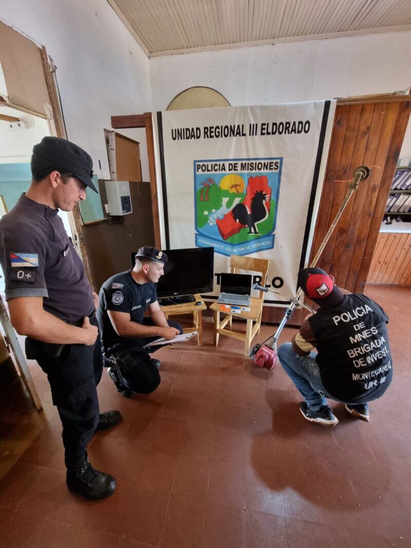 Montecarlo: desvalijaron una casa y fueron detenidos.