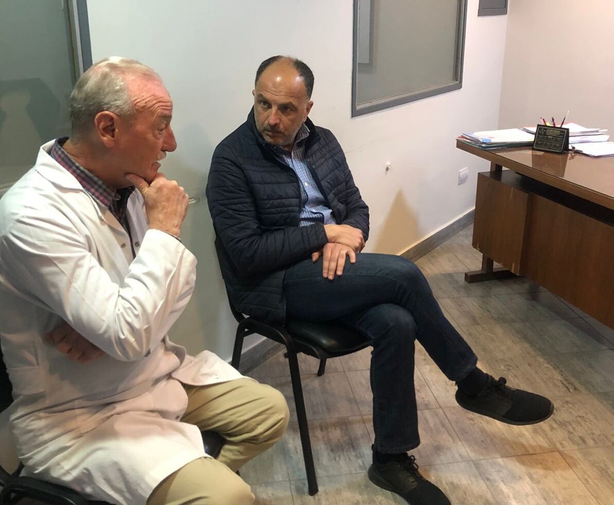 Pablo Garate de visita en la Clínica Hispano