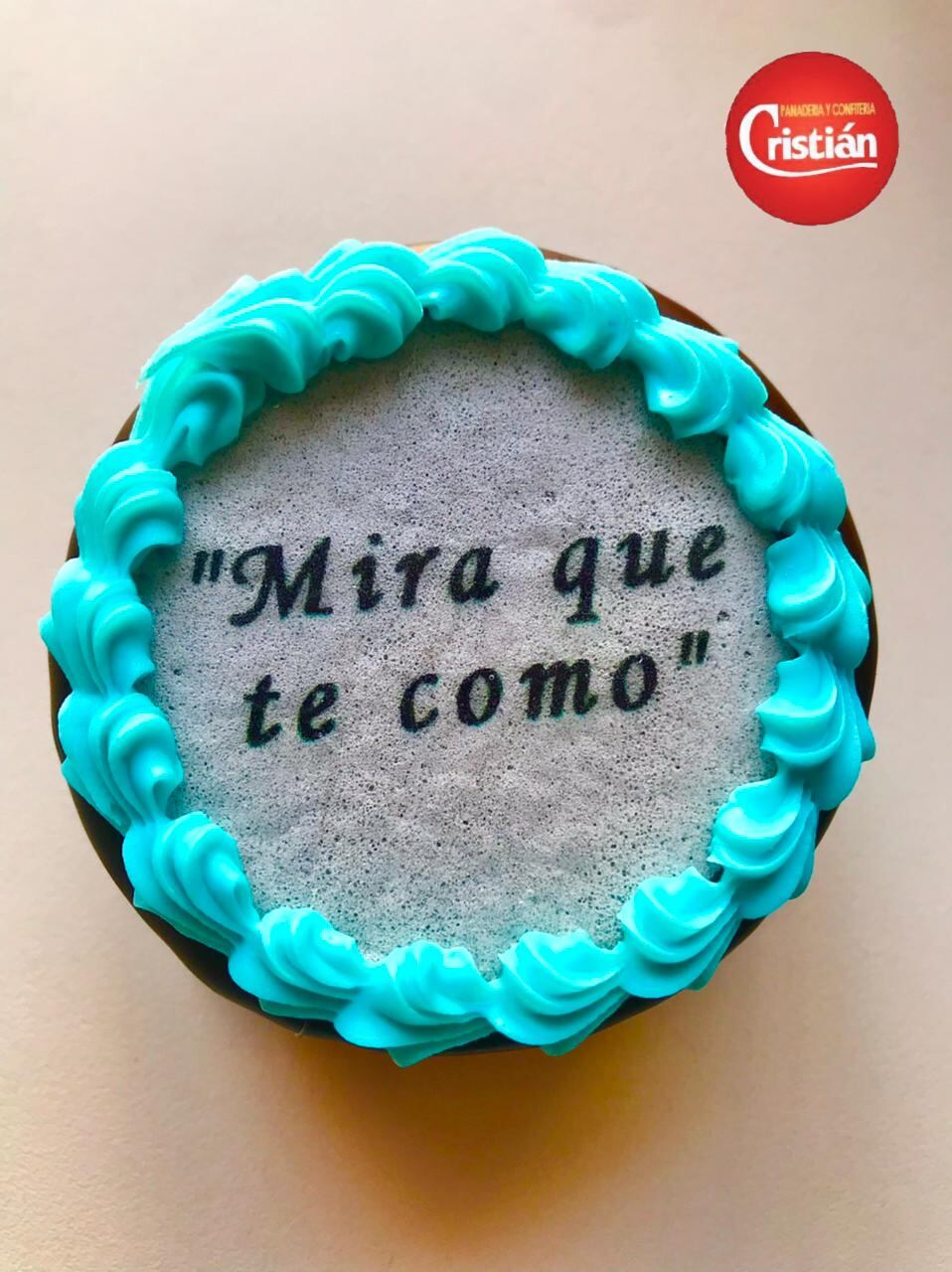 "Mirá que te como", la frase del arquero de Argentina que se convirtió en remera, meme y hasta alfajor.