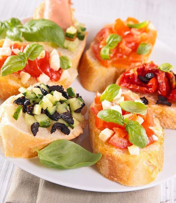 Las Bruschettas pueden tener diferentes toppings.