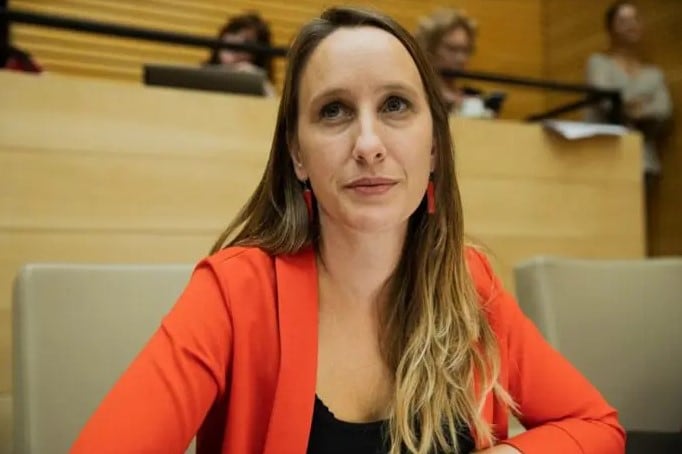 Luciana Echevarría, precandidata a diputada nacional por el Frente de Izquierda y de Trabajadores - Unidad.