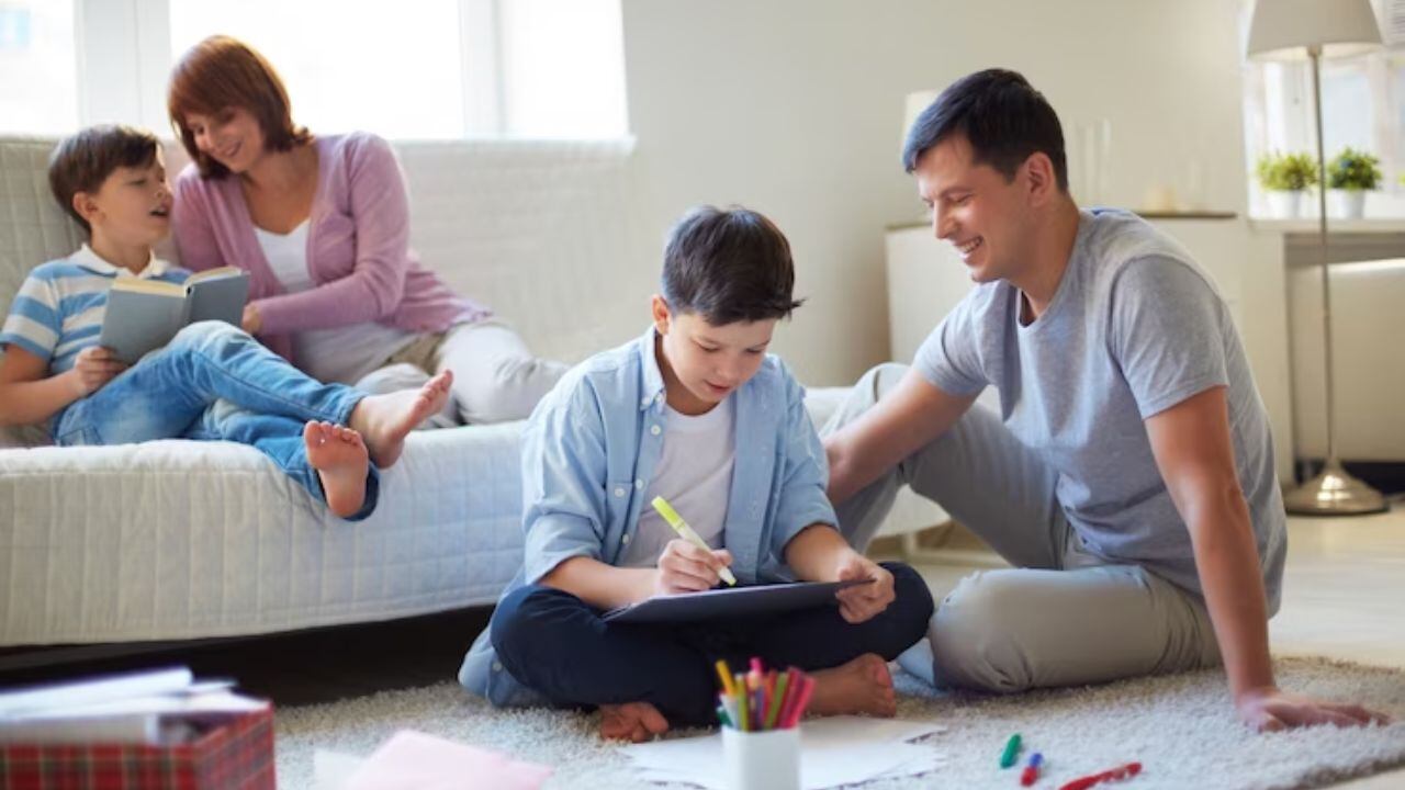 Bullying: es importante hablar en casa con los niños sobre el acoso escolar para ayudarlos a entender qué es y cómo pueden prevenirlo.