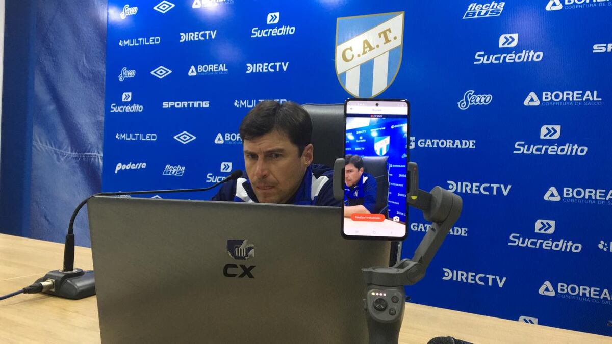 La satisfacción de Alexander Medina: “El equipo supera la adversidad y no renuncia a sus objetivos”