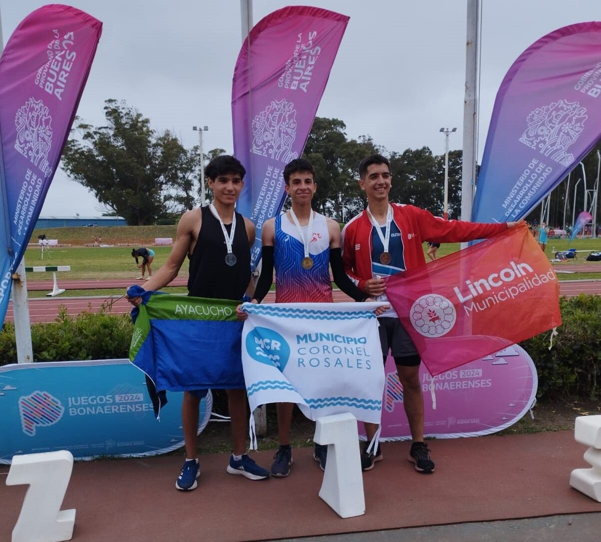 Mateo Ledesma fue medalla de Oro en Salto en Largo.