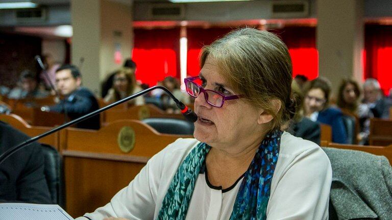 Murió con coronavirus la diputada provincial de Catamarca María Teresita Colombo