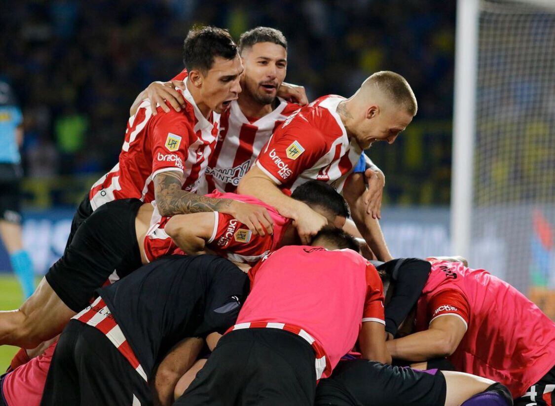 Estudiantes de La Plata y su glorioso festejo tras vencer al Xeneize por penales.