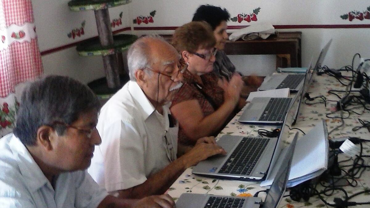 Macro facilita a jubilados y pensionados cumplir con la “fe de vida”