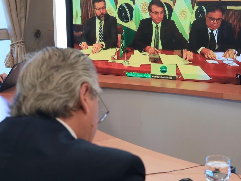 Alberto Fernández mantuvo una videoconferencia con Bolsonaro.