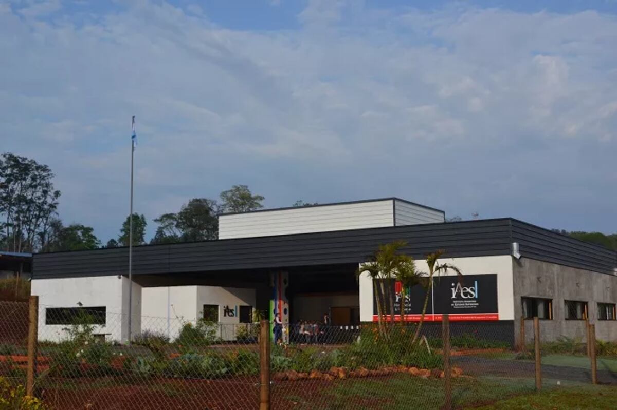 Puerto Rico: El Servicio de Enseñanza Privada de Misiones Móvil está brindando asesoramiento