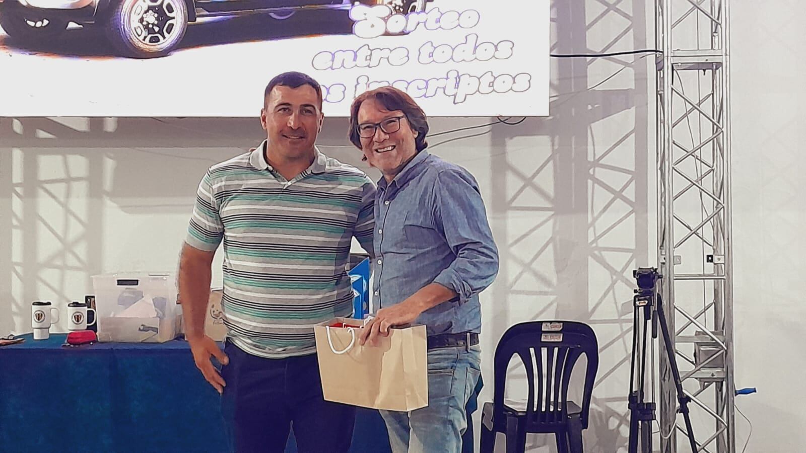 El Club Recreativo Echegoyen presentó las 6 horas de la Corvina de Mayor Peso