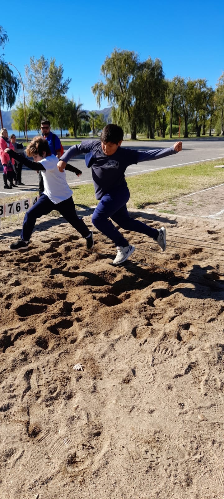 Más de 300 alumnos de escuelas primarias participaron de las intercolegiales.