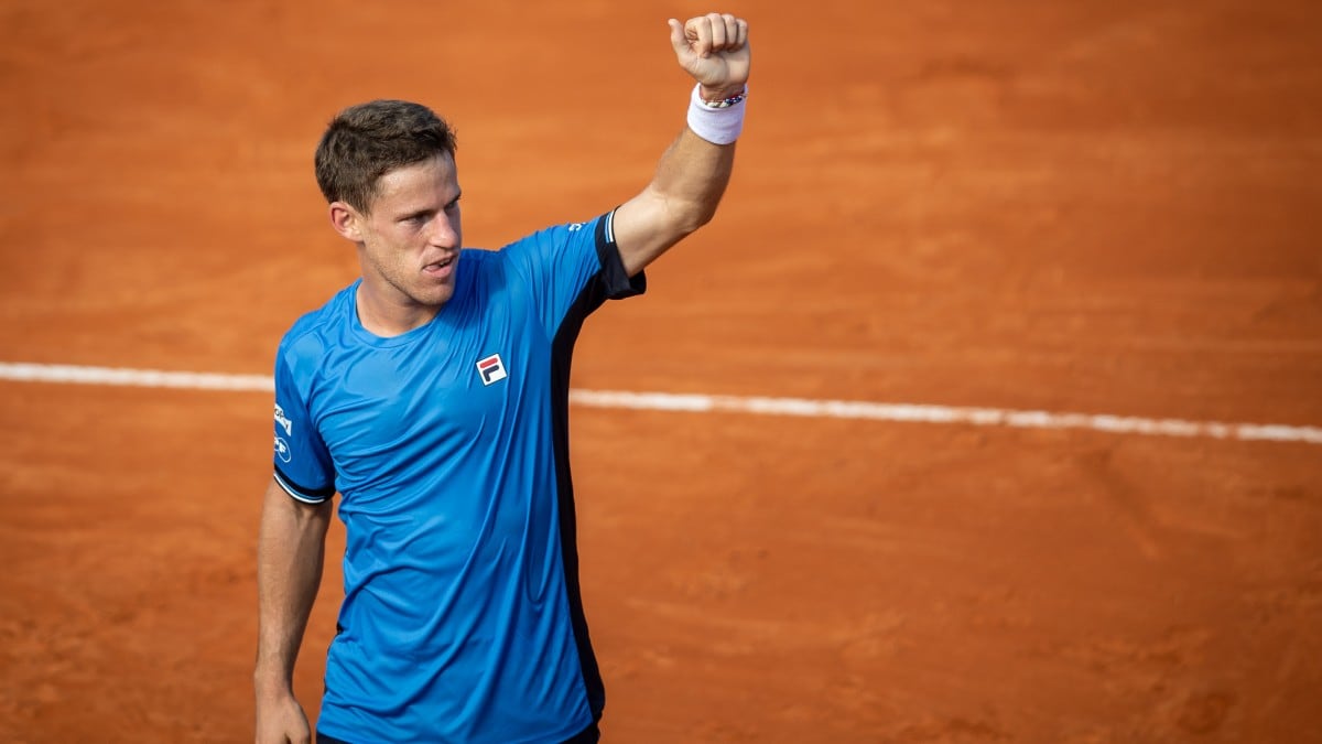 Diego Schwartzman festeja su victoria ante Machac.