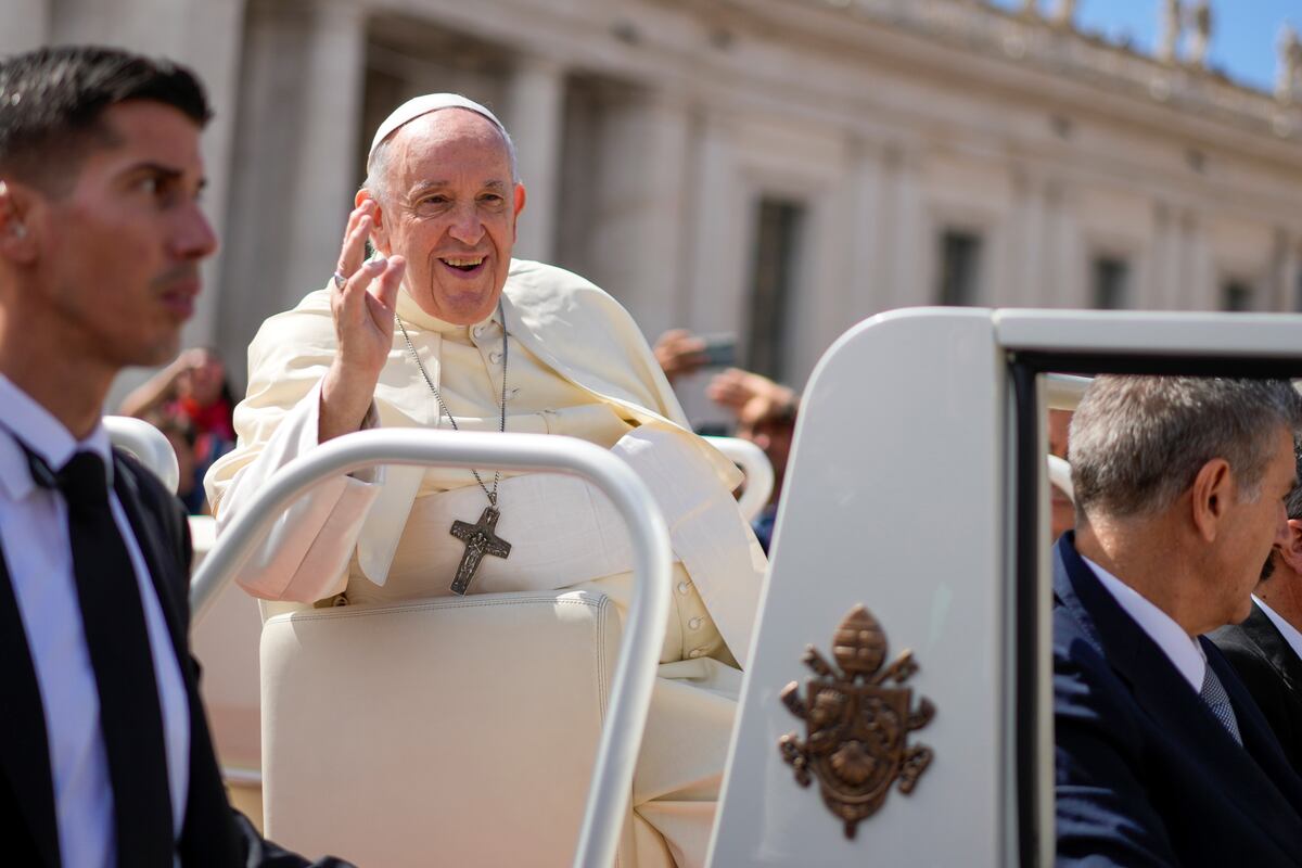Conflicto Rusia-Ucrania: el papa Francisco le suplicó a Putin que detenga este “espiral de muerte”